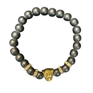 Black Beaded Bracelet with Gold-Tone Leopard Head